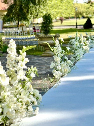 Netradiční prostory - areál zámku Úmonín - Galerie 15