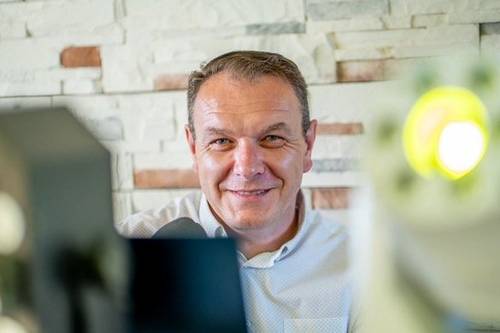 Oblíbený svatební DJ, bavič a profesionální moderátor Petr Berka - Galerie 4